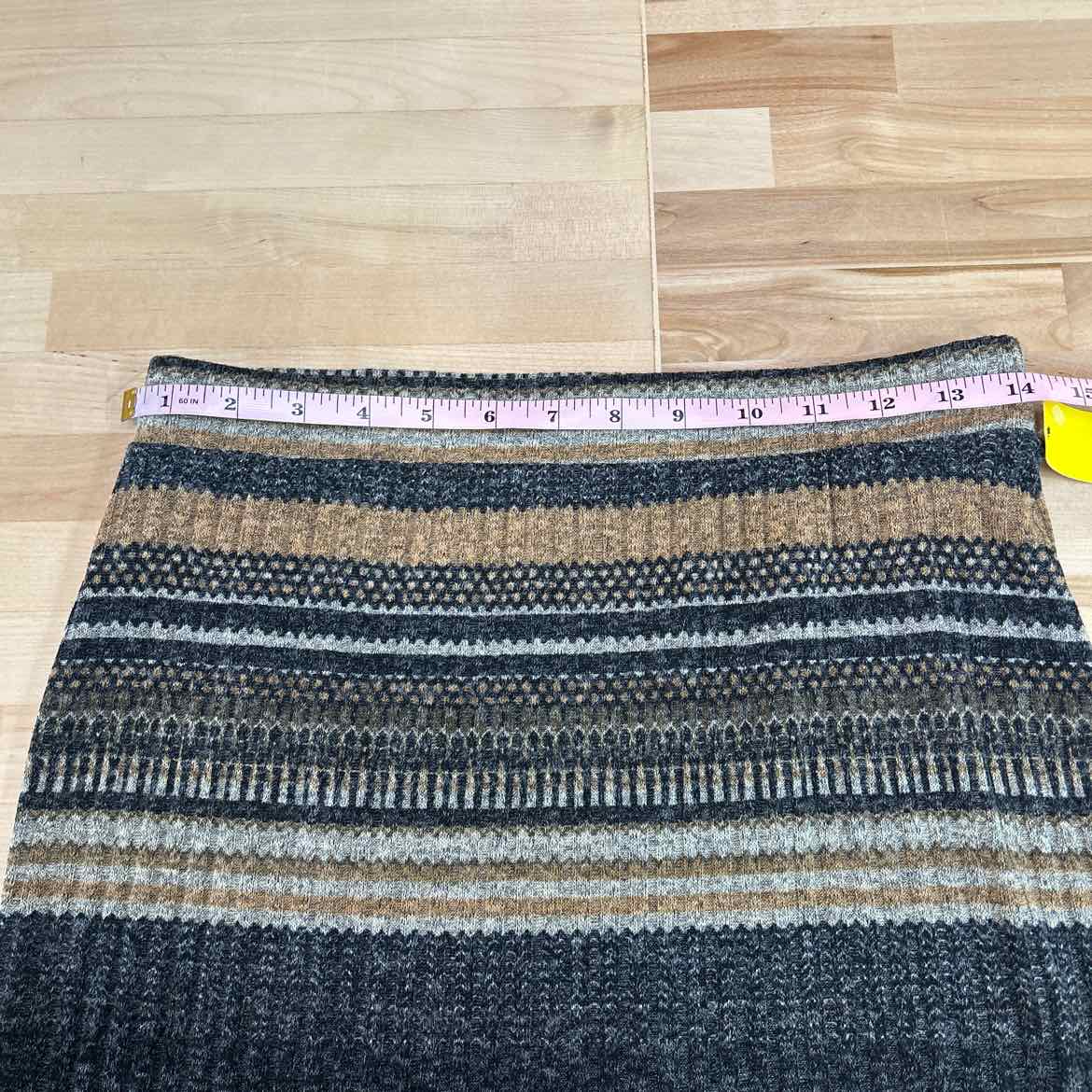Full Tilt Size M Brown Preloved Skirt