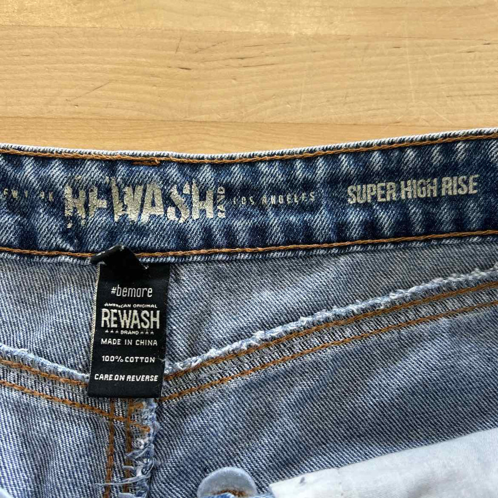 Rewash Women Size 7 Blue Denim Preloved Shorts