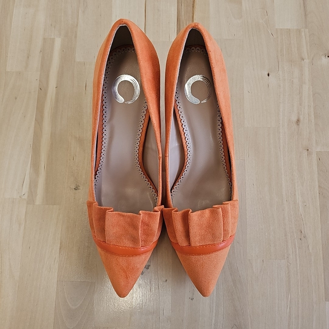 Journee Collection Shoe Size 6 Orange Heels