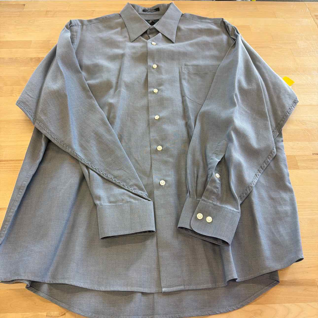 Calvin Klein Size XL Blue MENS Button Down Shirt