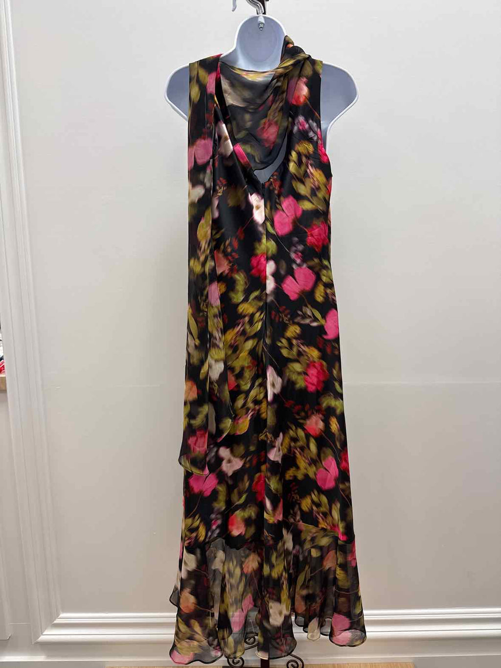 En Saison Size M Black New Dress