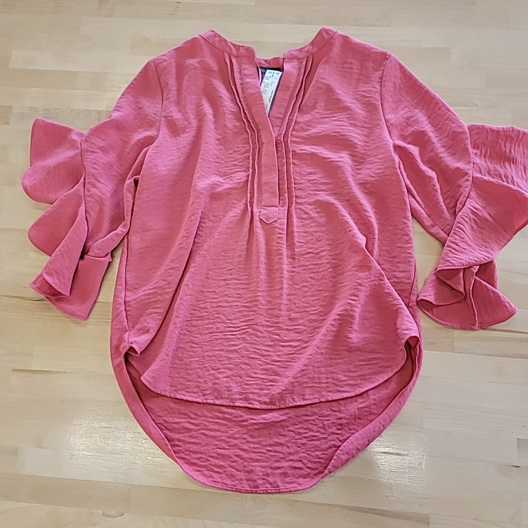 Vince Camuto Size M Pink Blouse