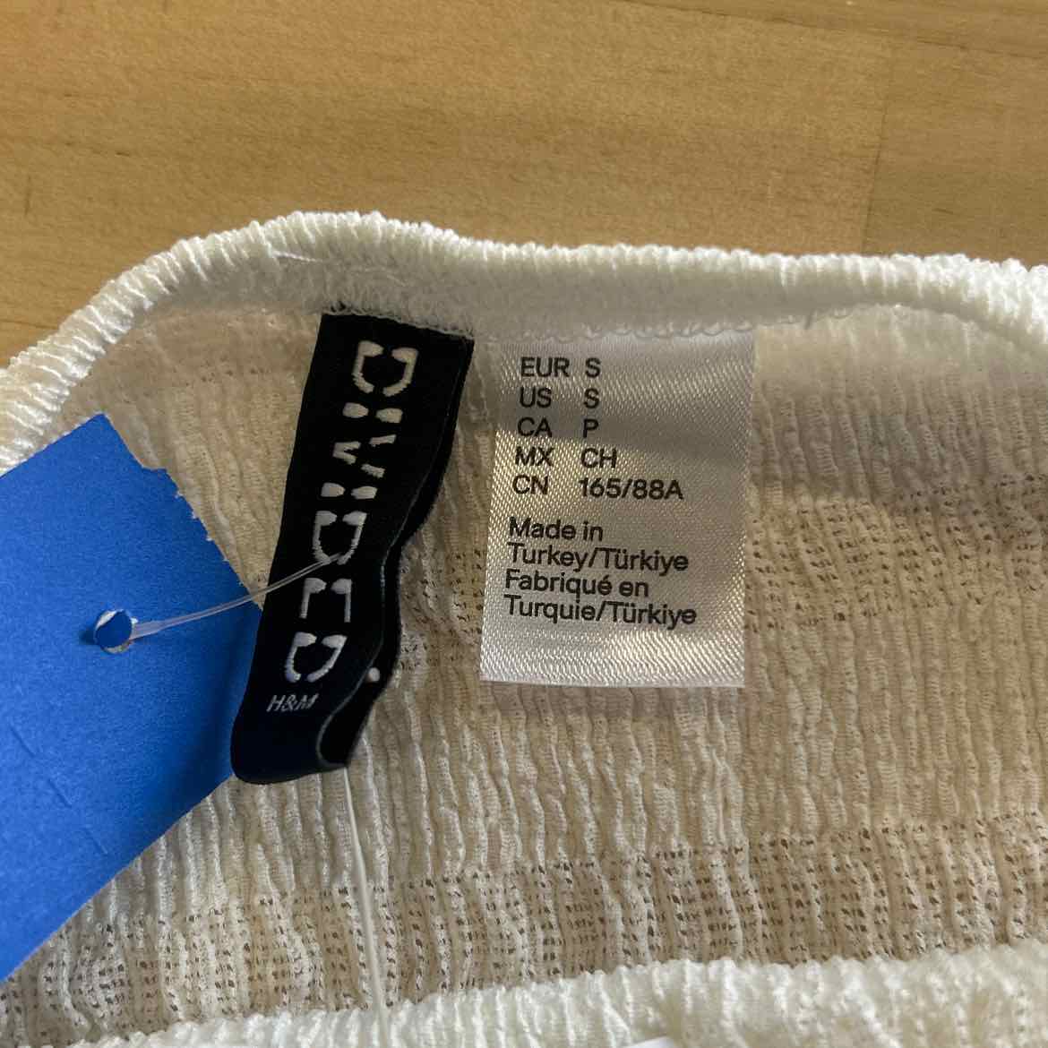 Divided Size S White Preloved Tank