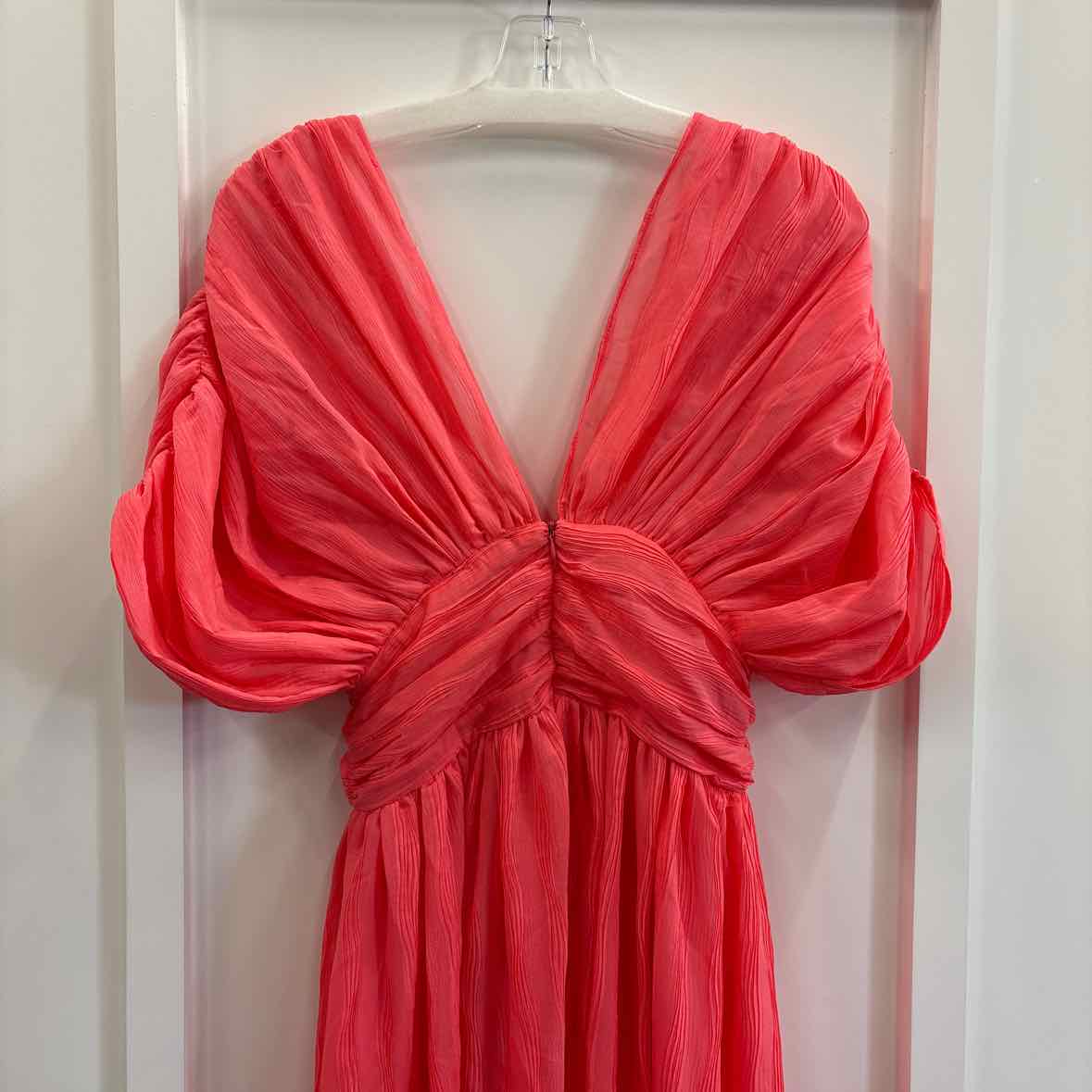 VICI Size S Peach Dress