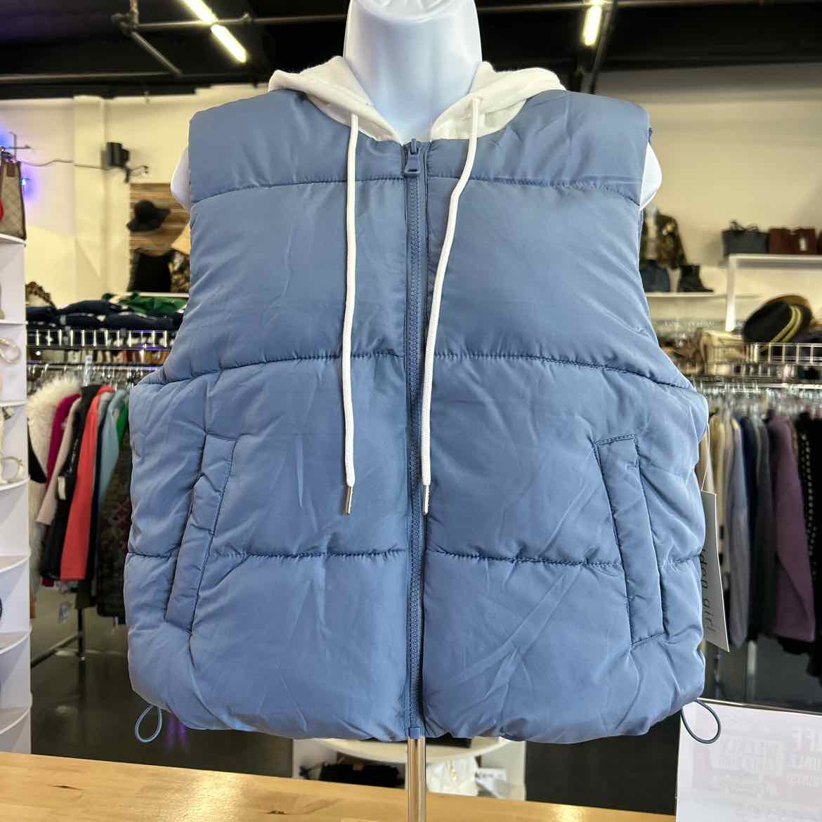 Madden Girl Size M Juniors' Hoodie Puffer Vest - Rustic Blue