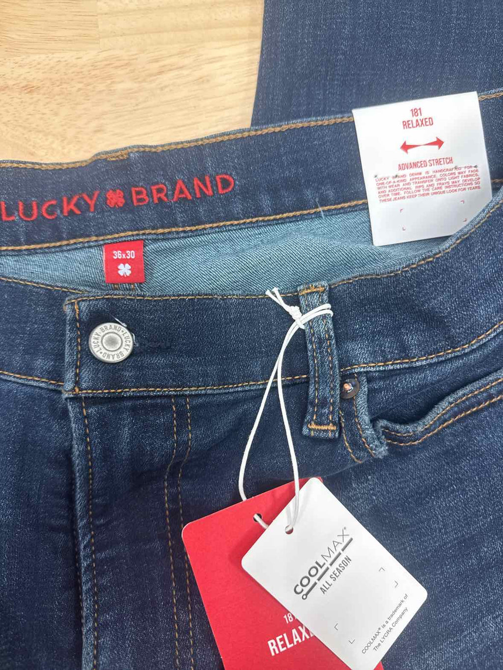 Lucy Size 36x30 dark blue MENS Jeans