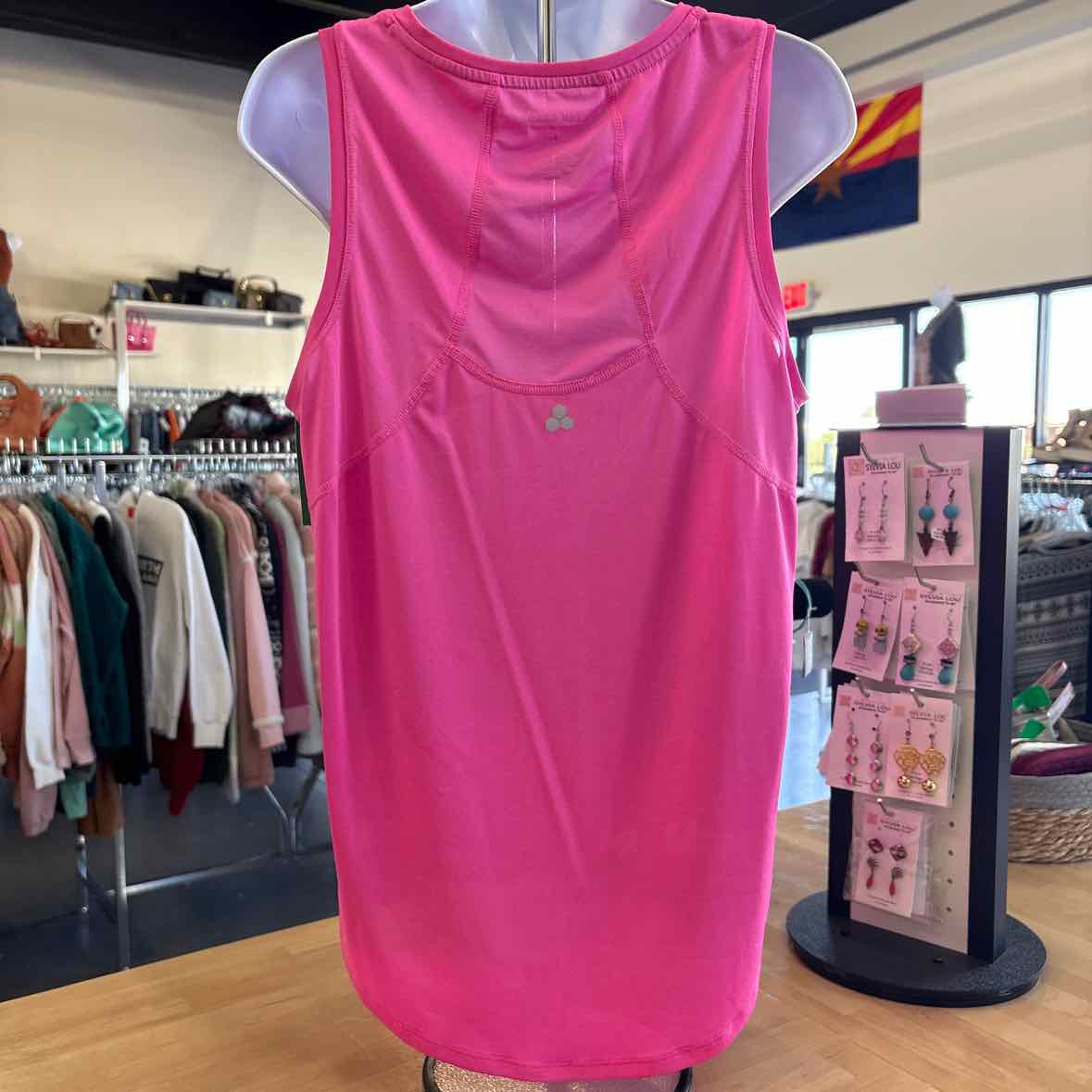 Tek gear Size L Pink Tank