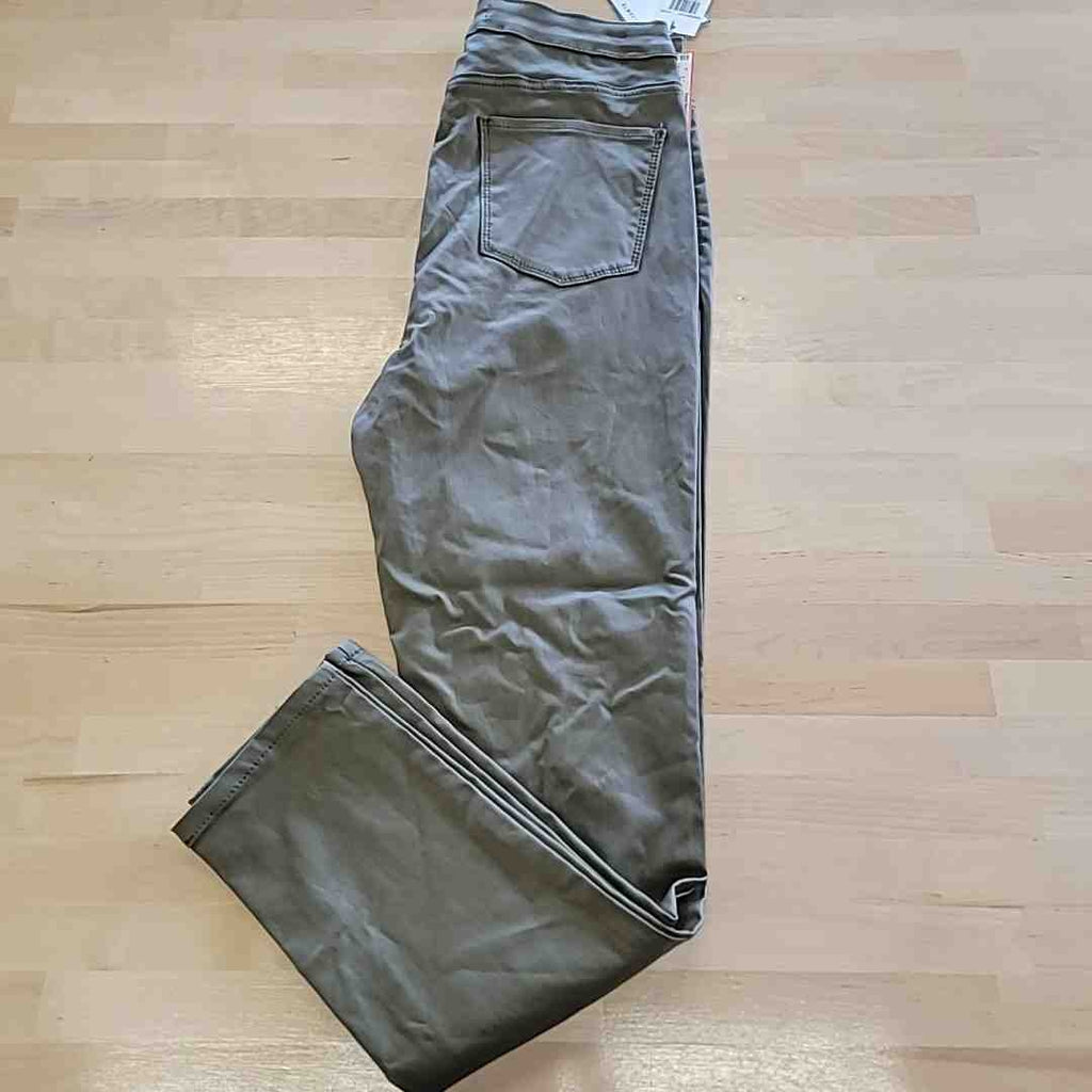 Almost Famous Size 11 Coated High-Rise Skinny Jeans - Olive Pants NWT