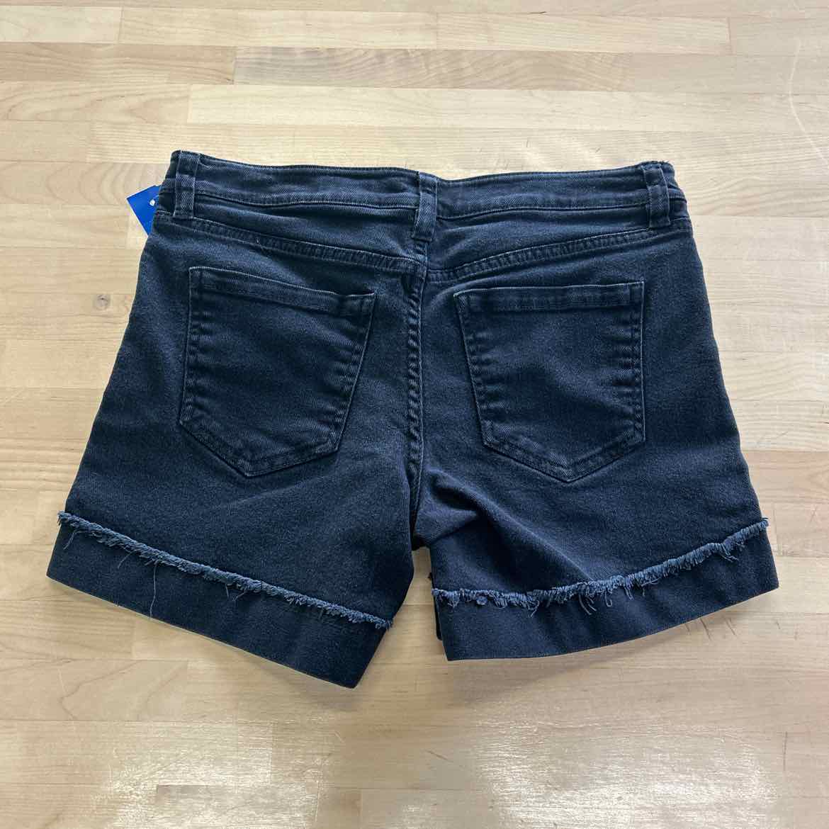 Celebrity pink Women Size 3 Black Preloved Shorts