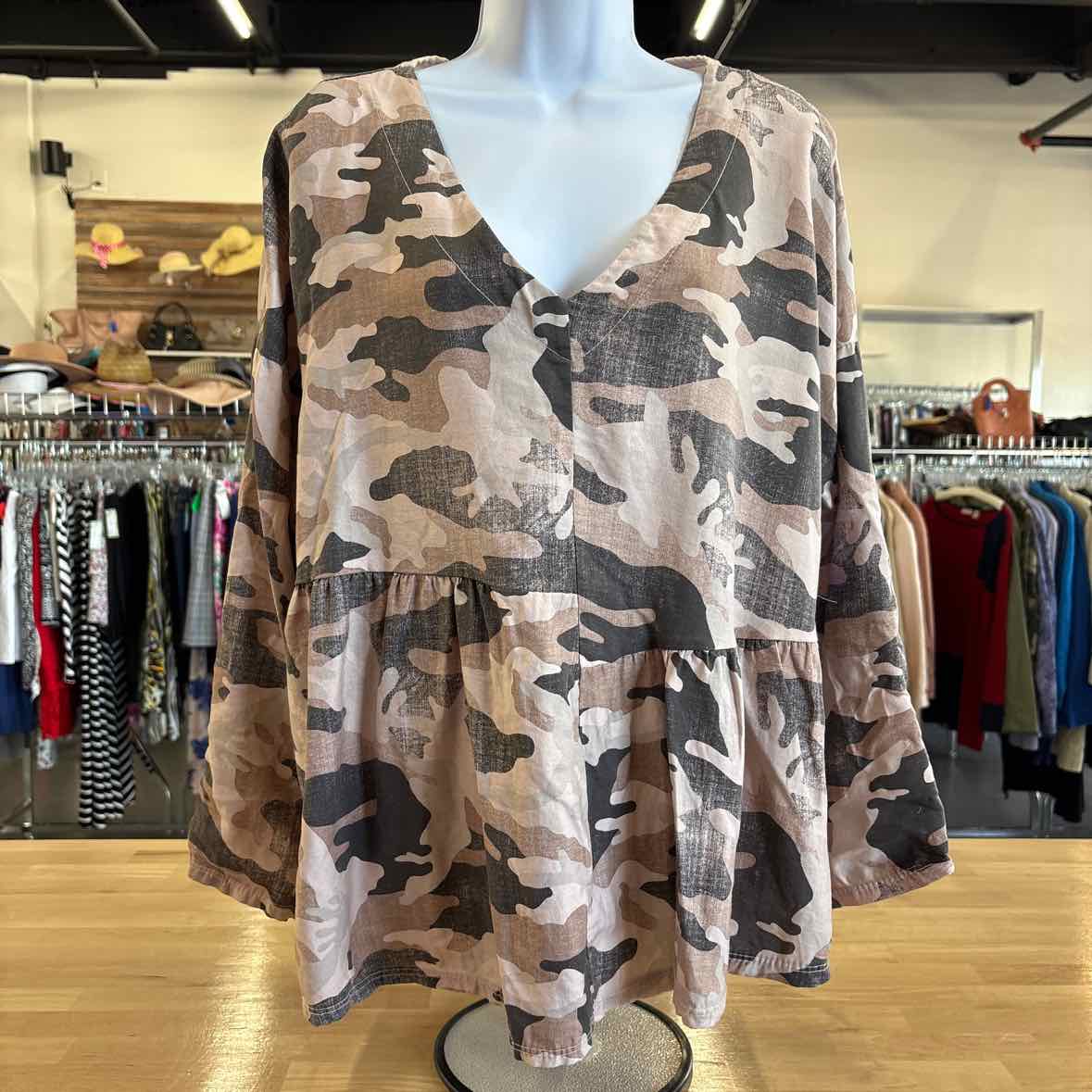 Made In Italy Size XXL Pink Long Sleeve