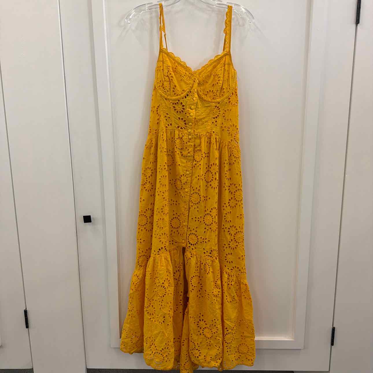astr Size M Yellow New Dress