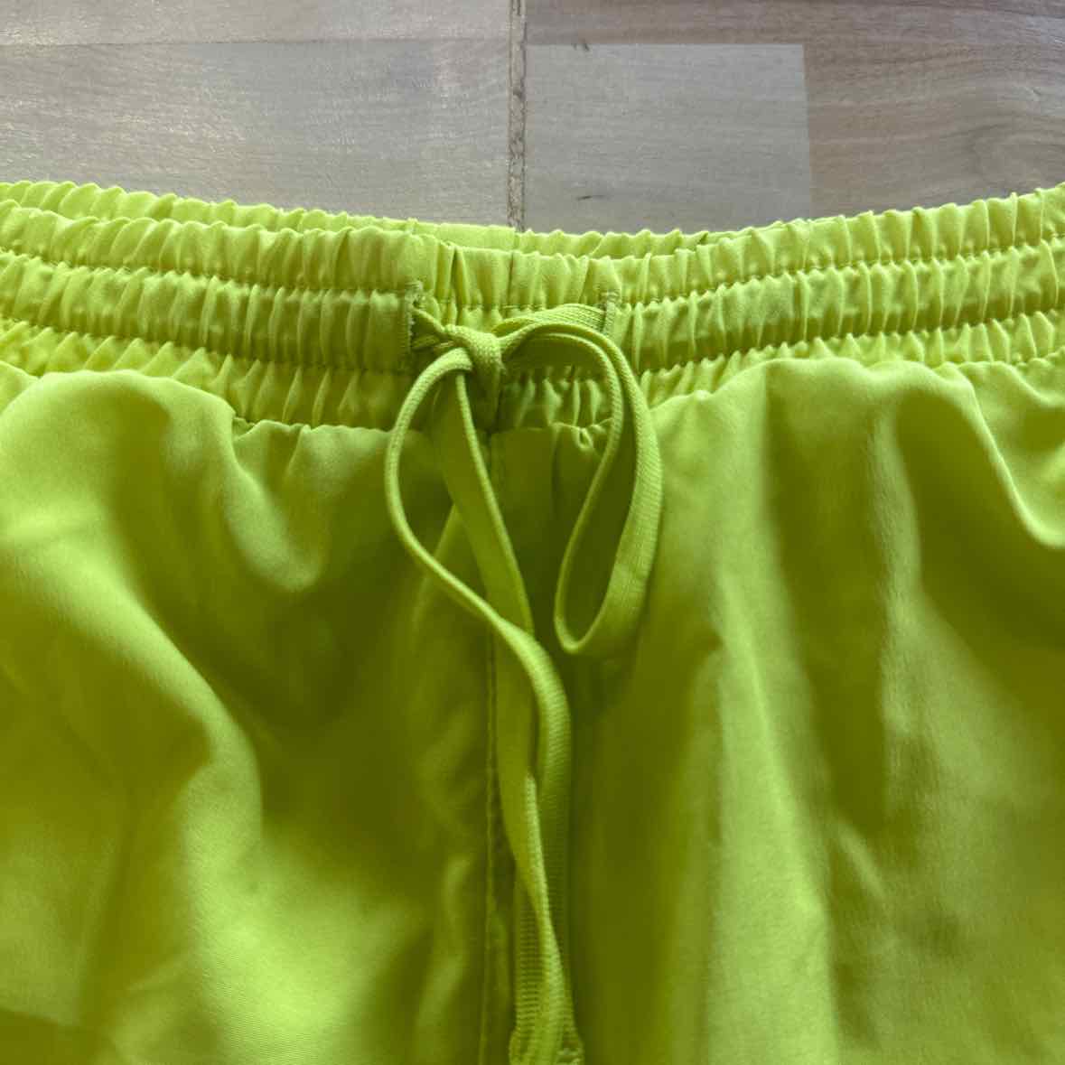 Old Navy Size L Yellow Athletic Shorts
