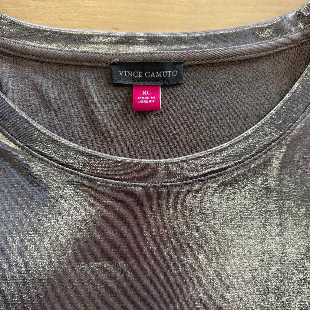 Vince Camuto Size XL Brown T-shirt