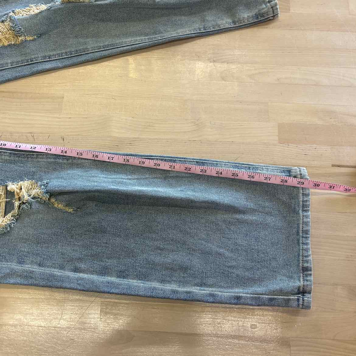 Madden Girl Juniors' Super High Rise Distressed 90s Wide Leg Jeans - Tinted Wash