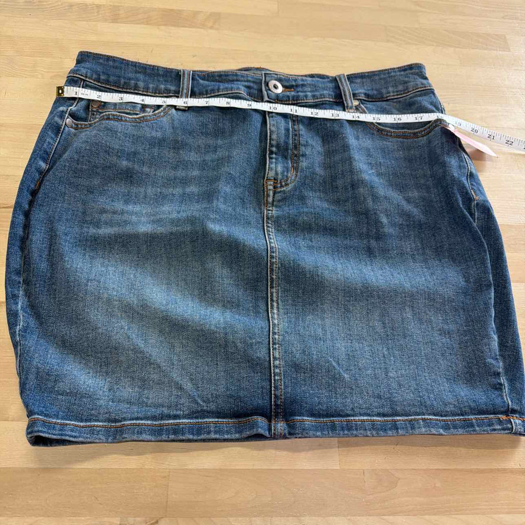 Torrid Size 12 Blue Denim Used Skirt