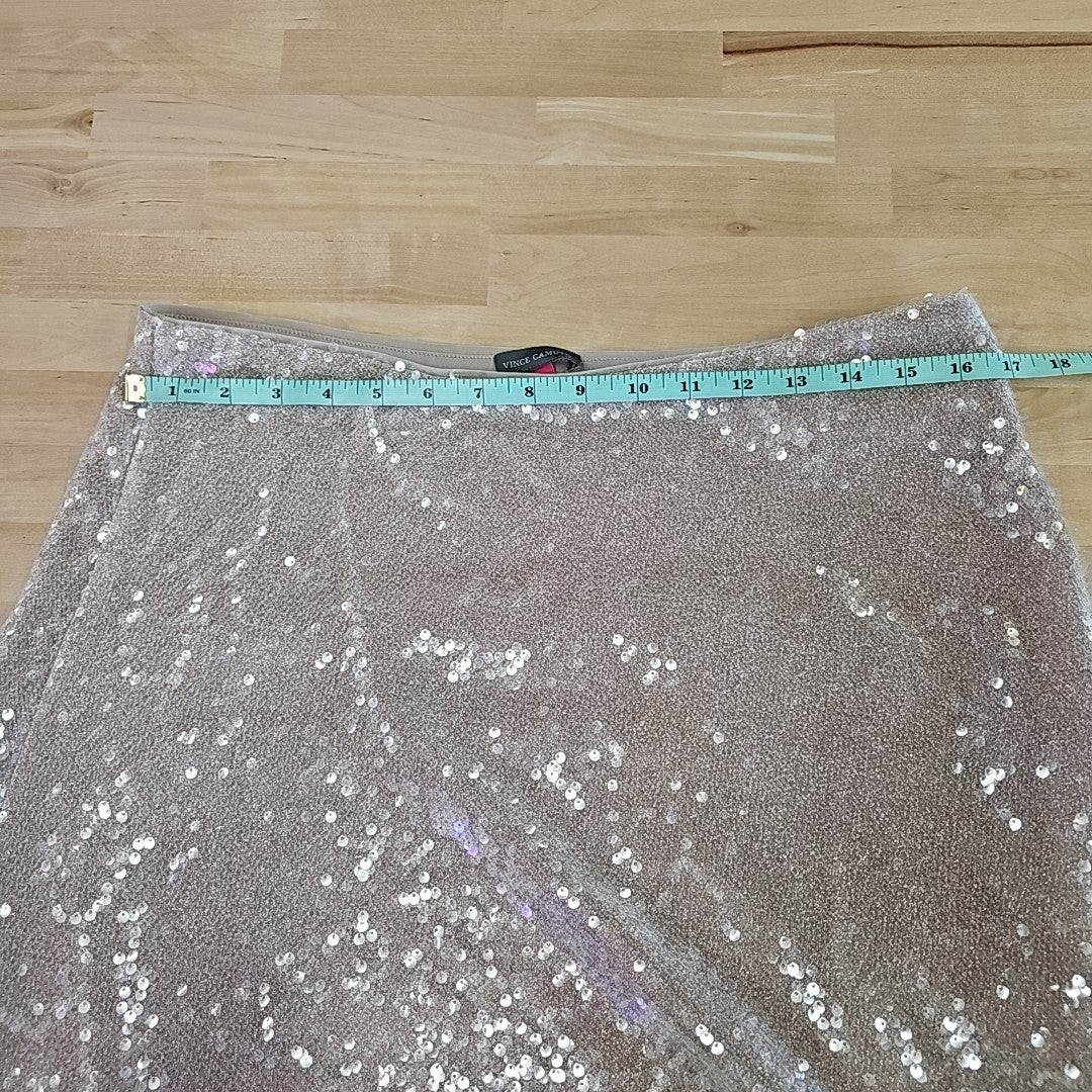 Vince Camuto Size L Gold Sequined Skirt
