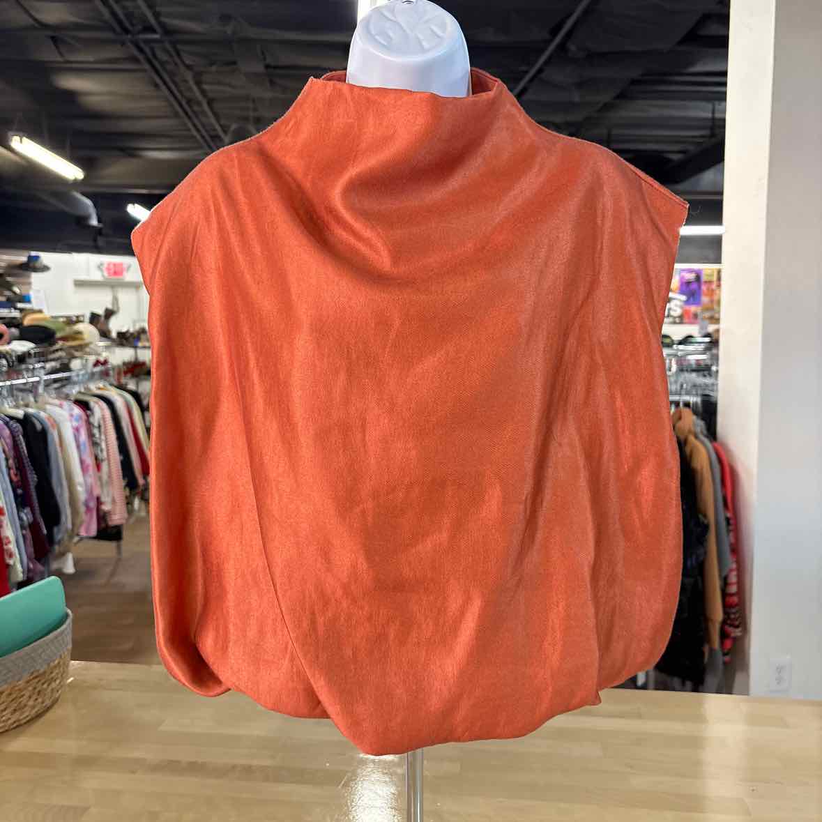 Glam Size M Orange Preloved Vest