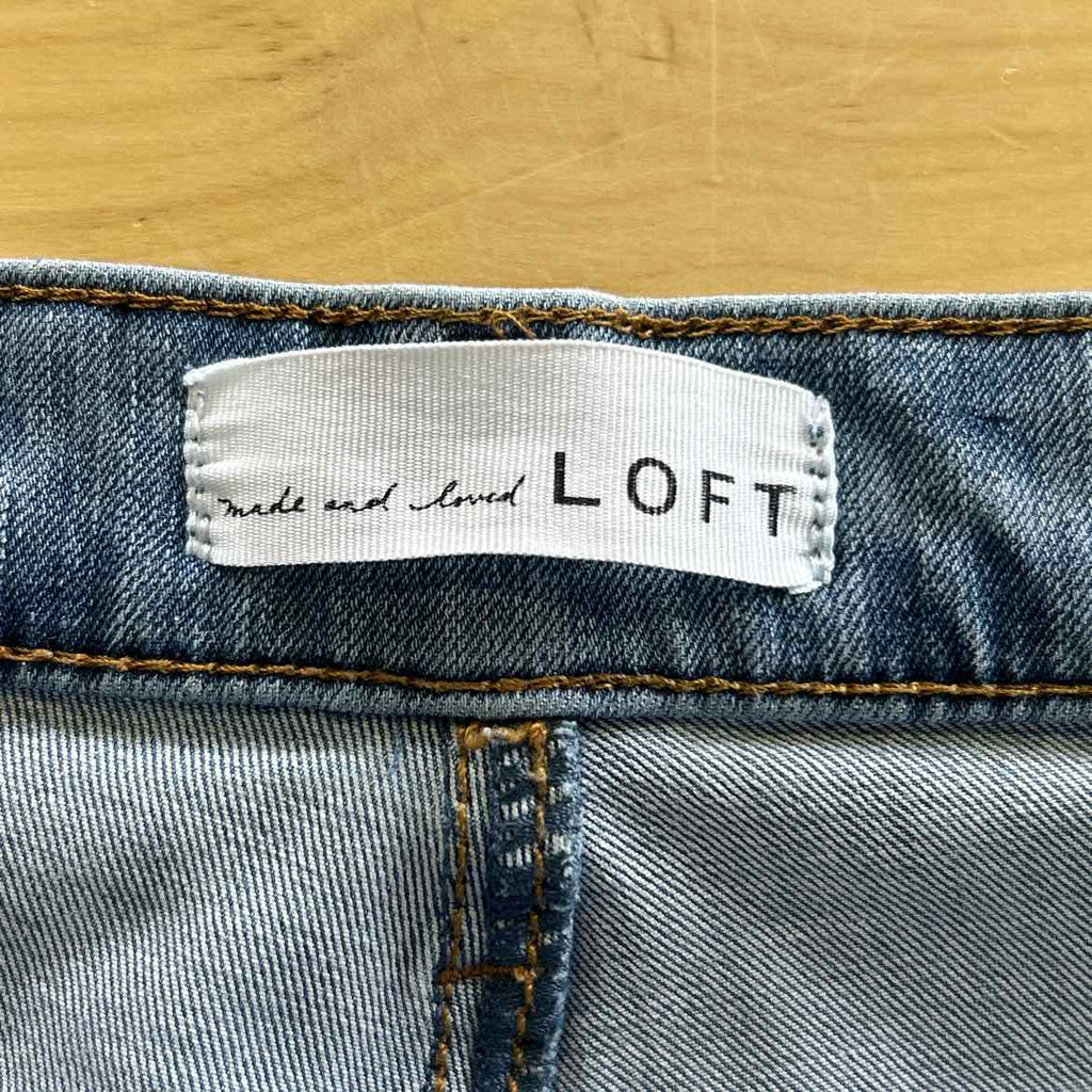 Loft Size 6 Blue Preloved Jeans