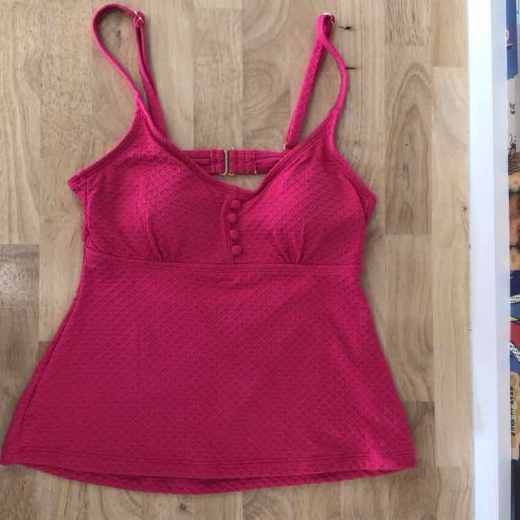 CeCe Size M  La Vie a La Mer Textured Button-Front Tankini Top - Fuchsia
