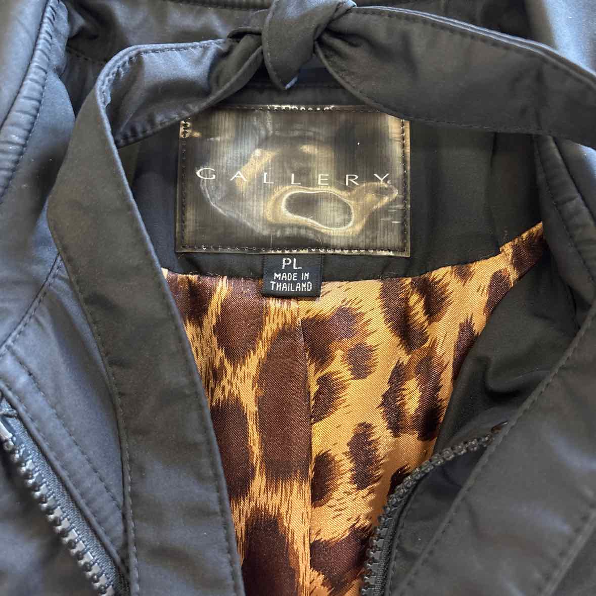 Gallery Size PL Black Jacket