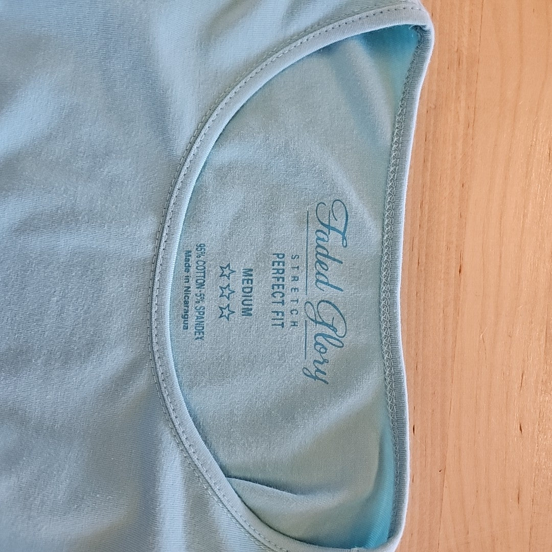 FadedGlory Size M Blue Long Sleeve