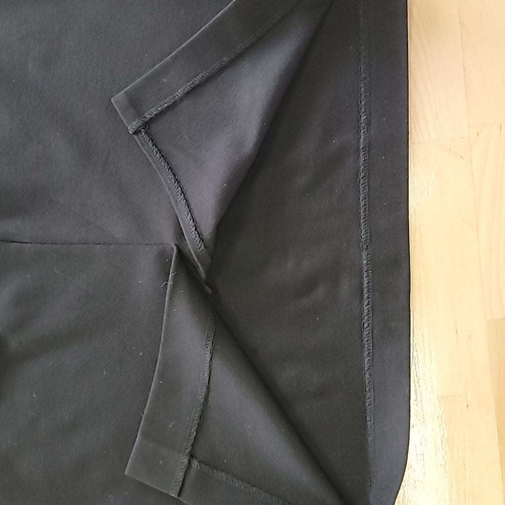 WHBM Size 6 Black Skirt