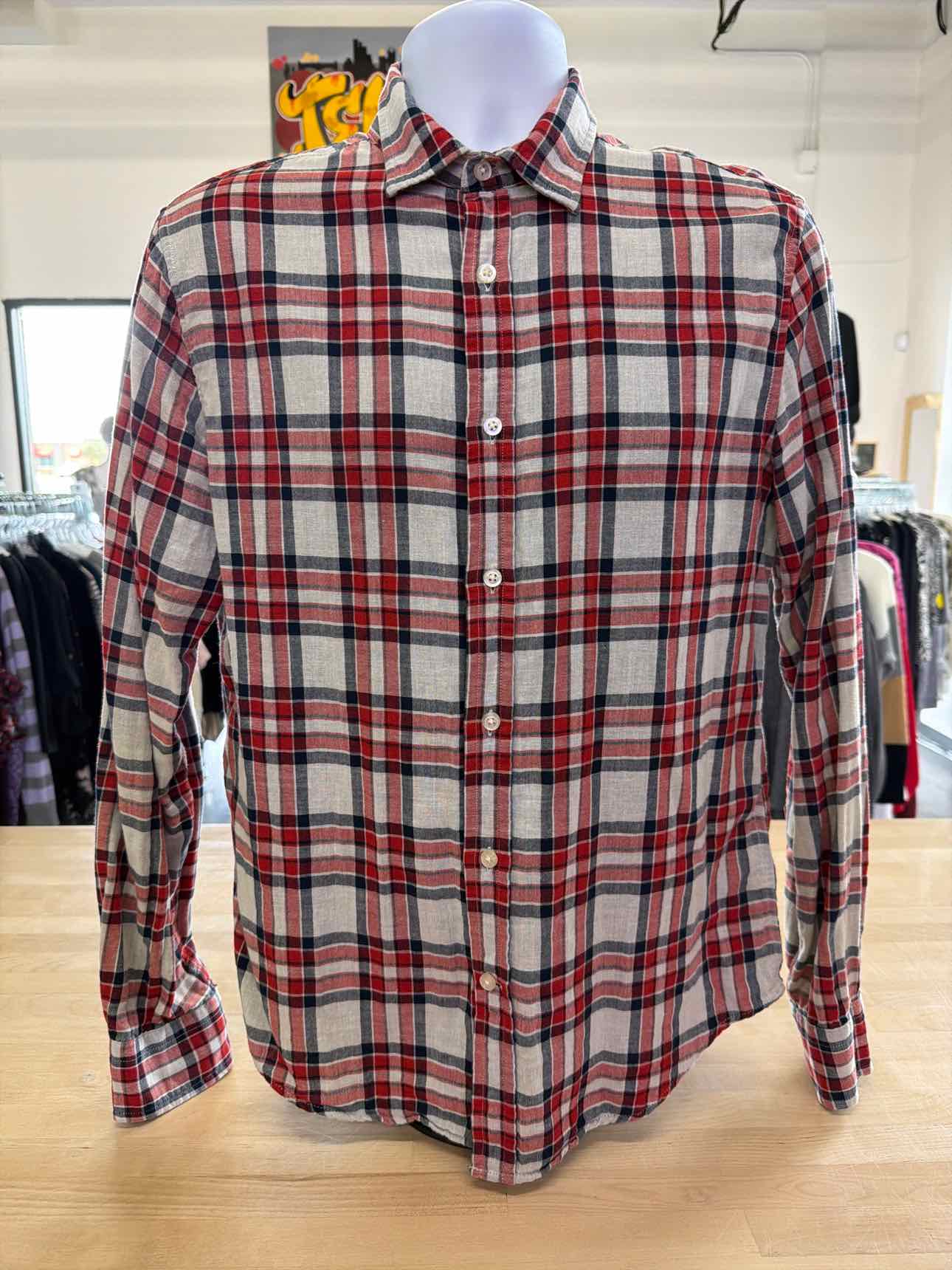 Banana Republic Size M Green MENS Button Down Shirt