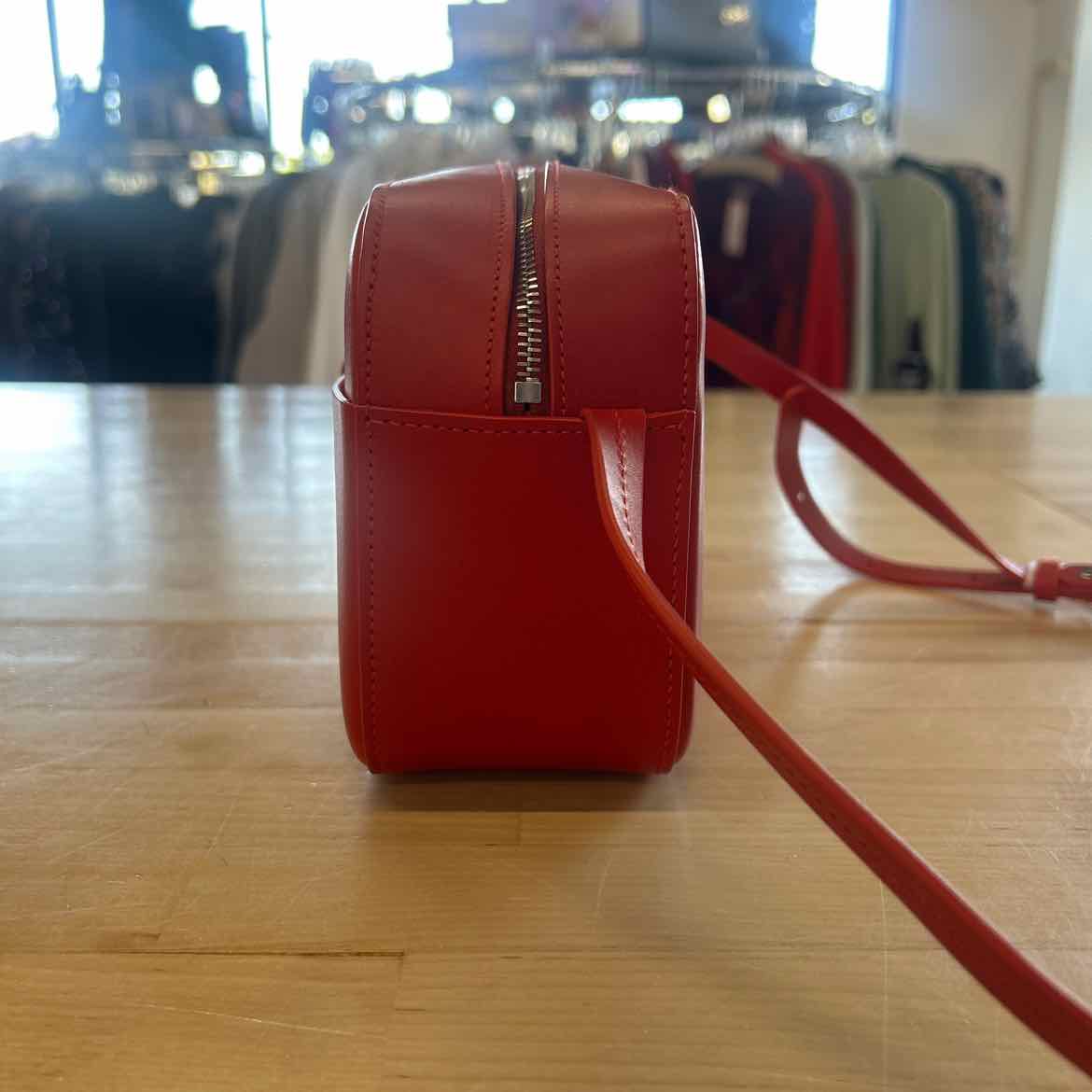 IL Bisonte Red Crossbody