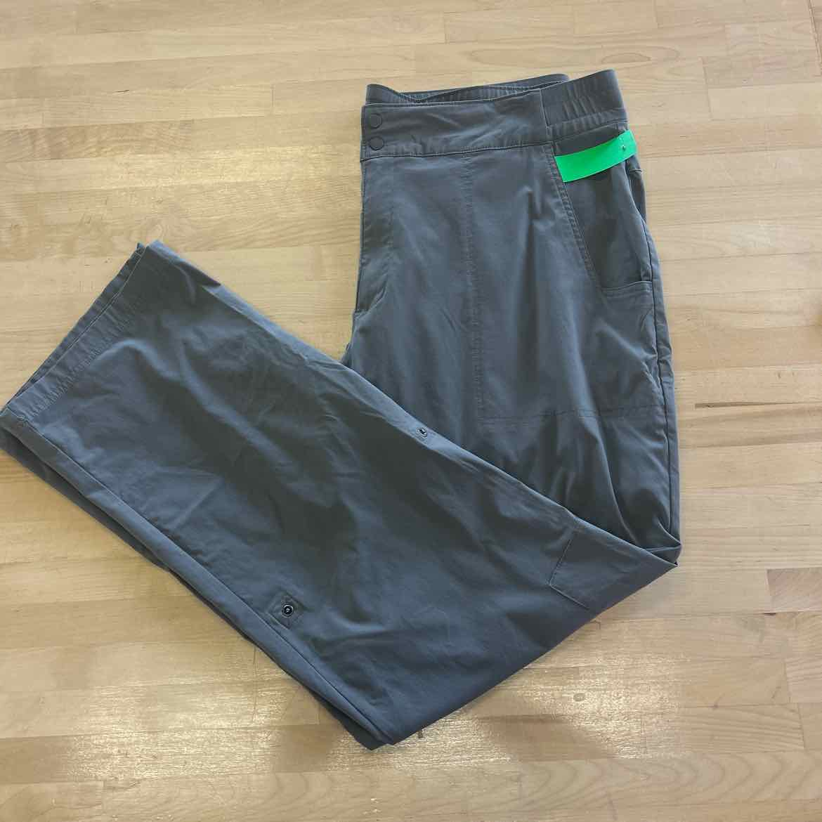 Columbia Size 18 Gray Preloved Athletic Pants
