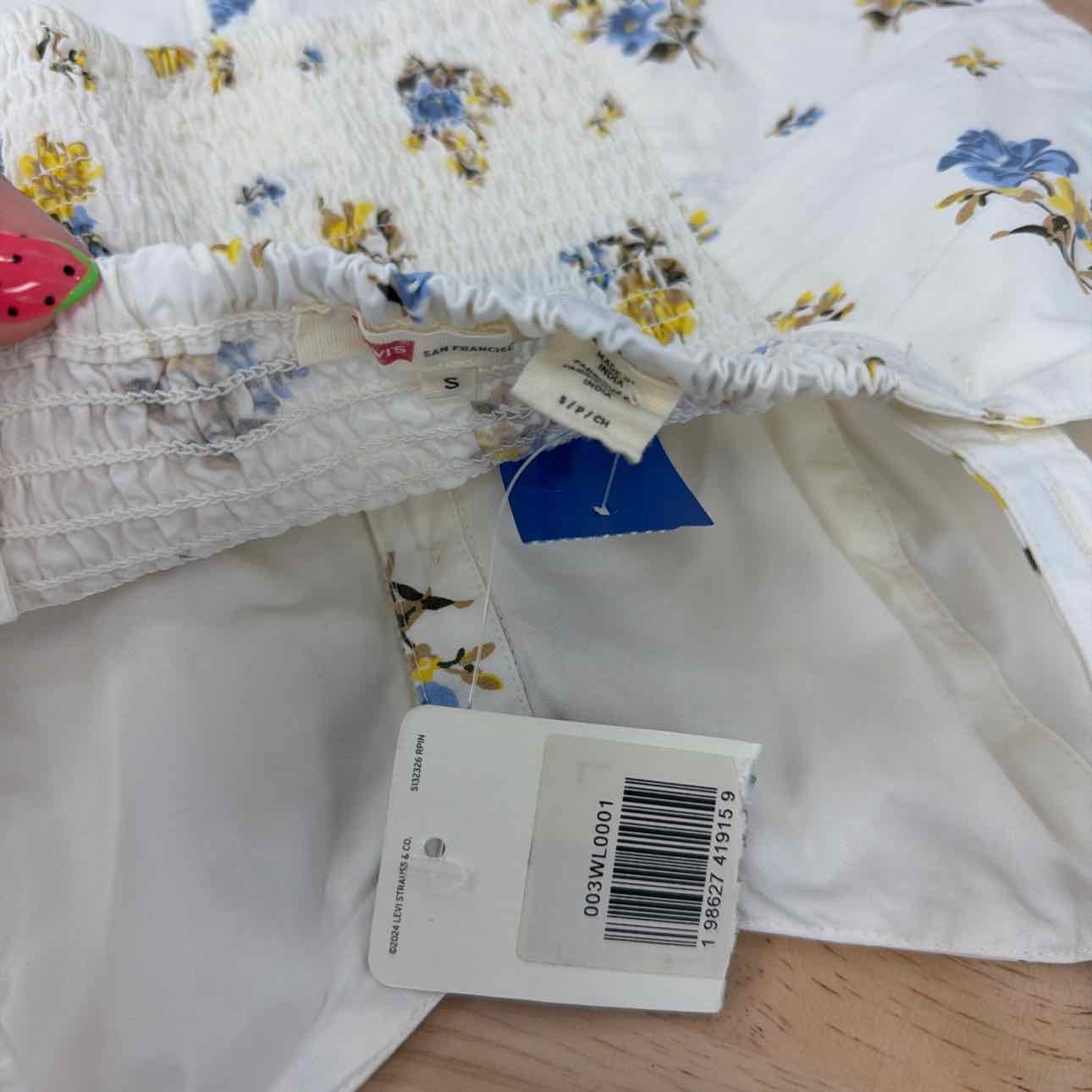 Levi's Size S White New Tank