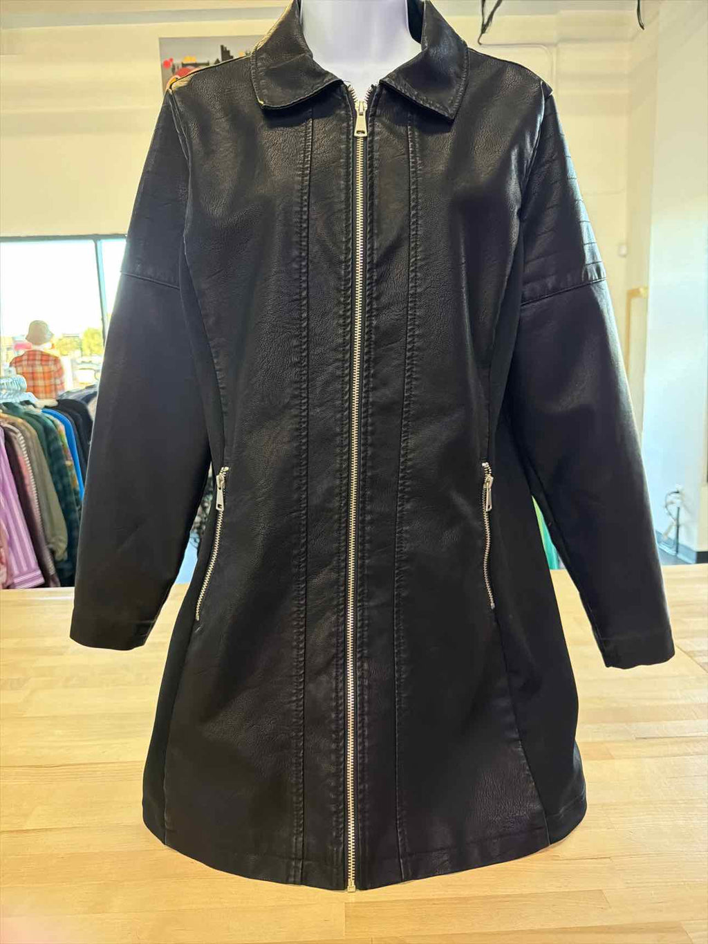 Baccini Size L Black Leather Jacket