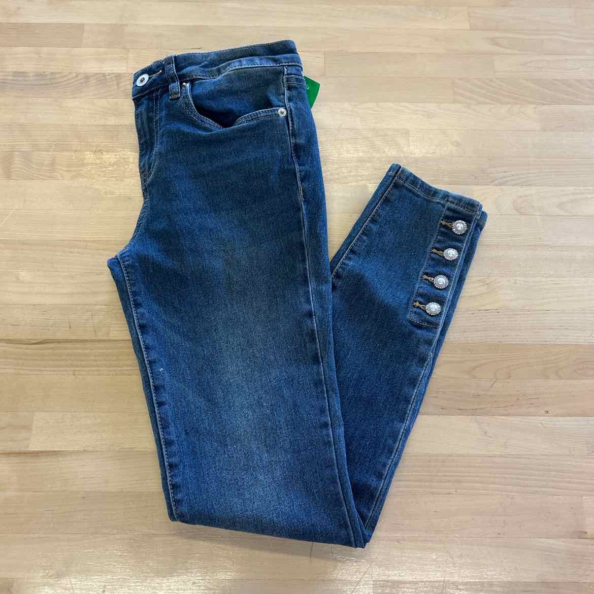 CeCe Size 4 Blue Denim Preloved Jeans