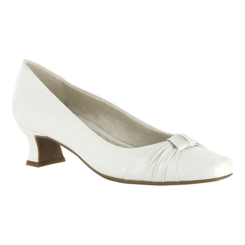 Easy Street Shoe Size 9 Silver Heels
