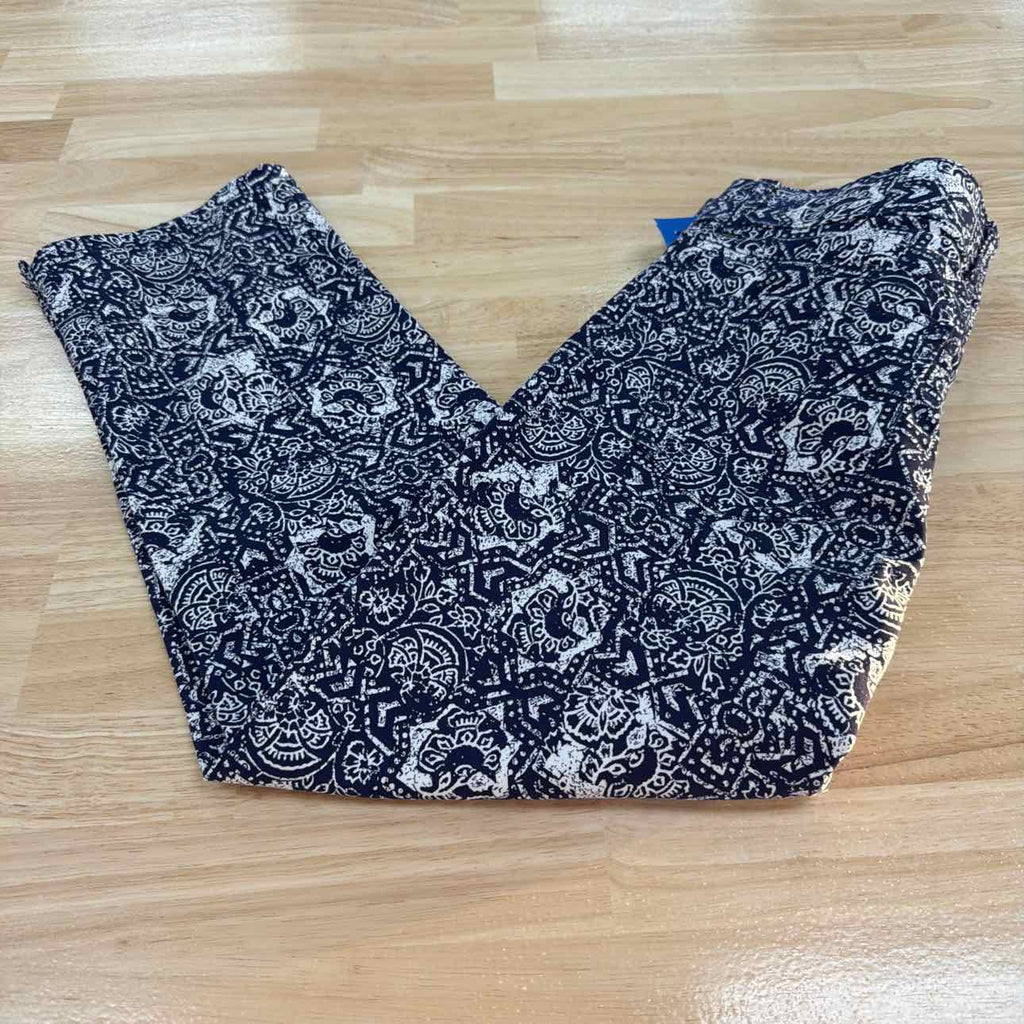 Gloria Vanderbilt Size 4 Shape Effect Printed Capri Pants