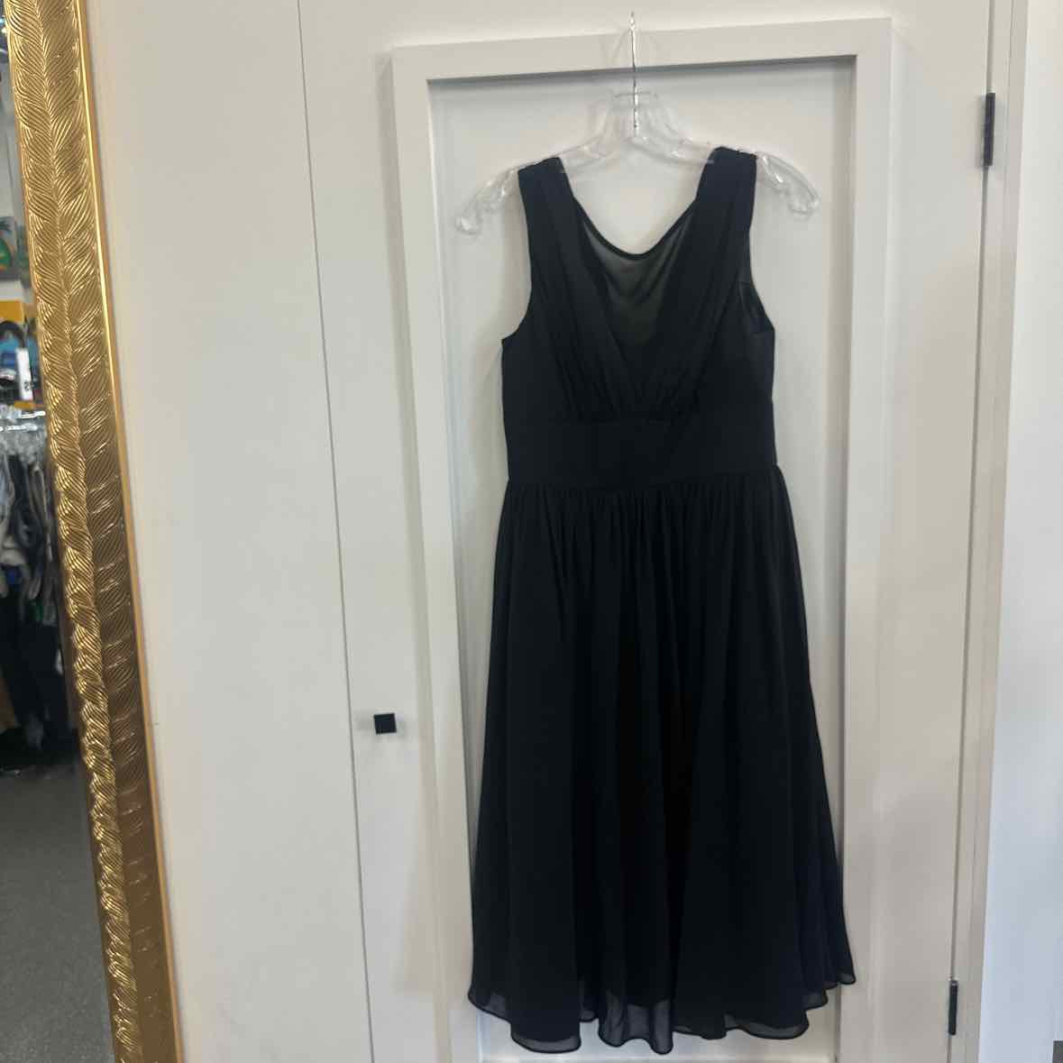 Evan Picone Size 6 Black Dress