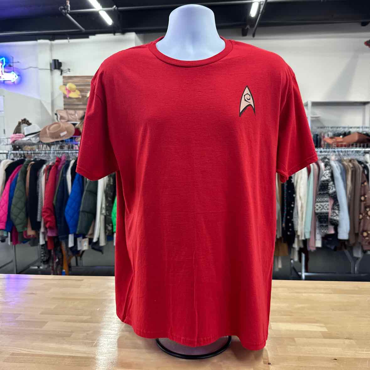 Fruit of the Loom Men's Size L Red MENS Short Sleeve Shirt
