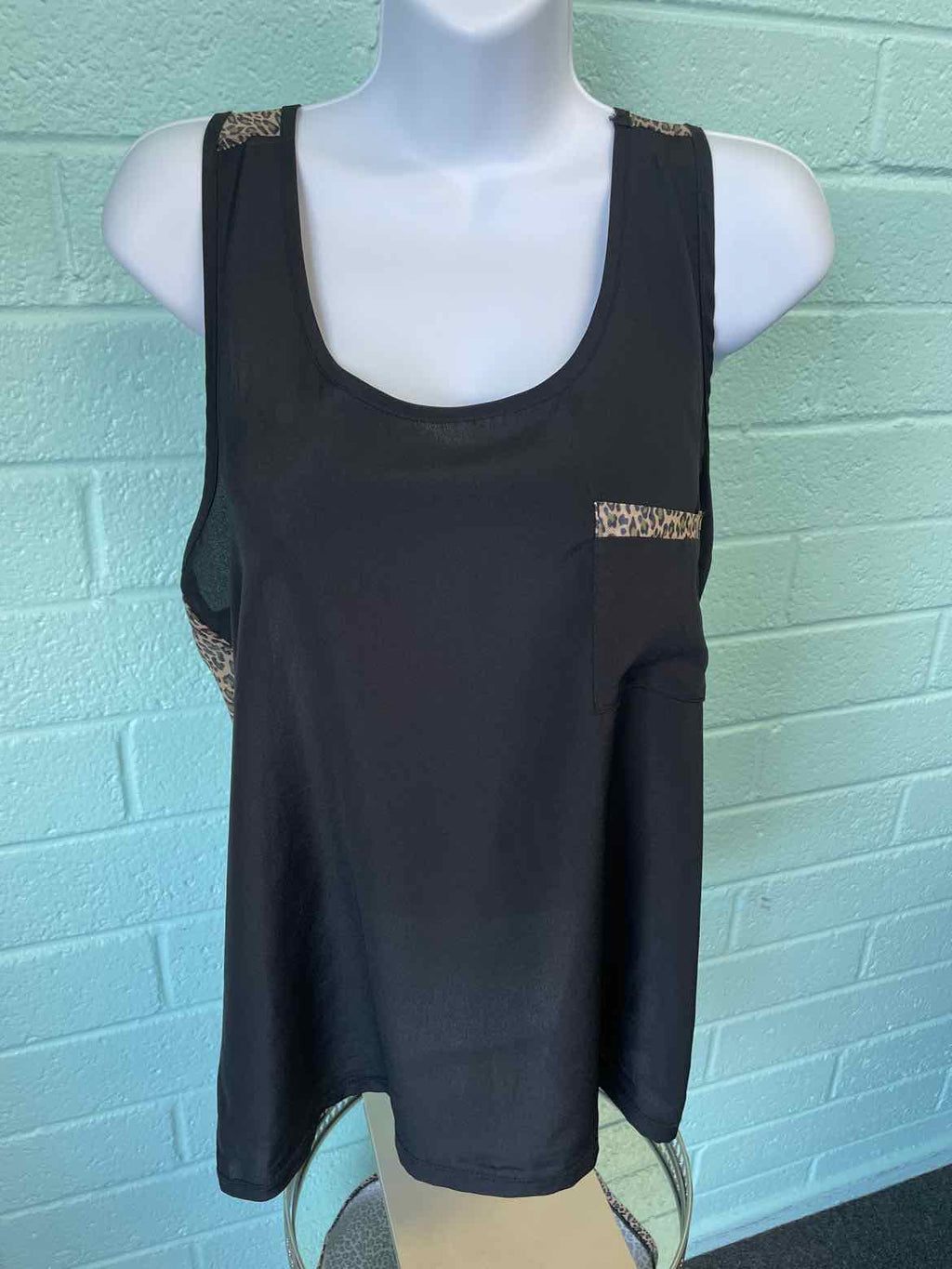 Zenana Size L Black Sleeveless