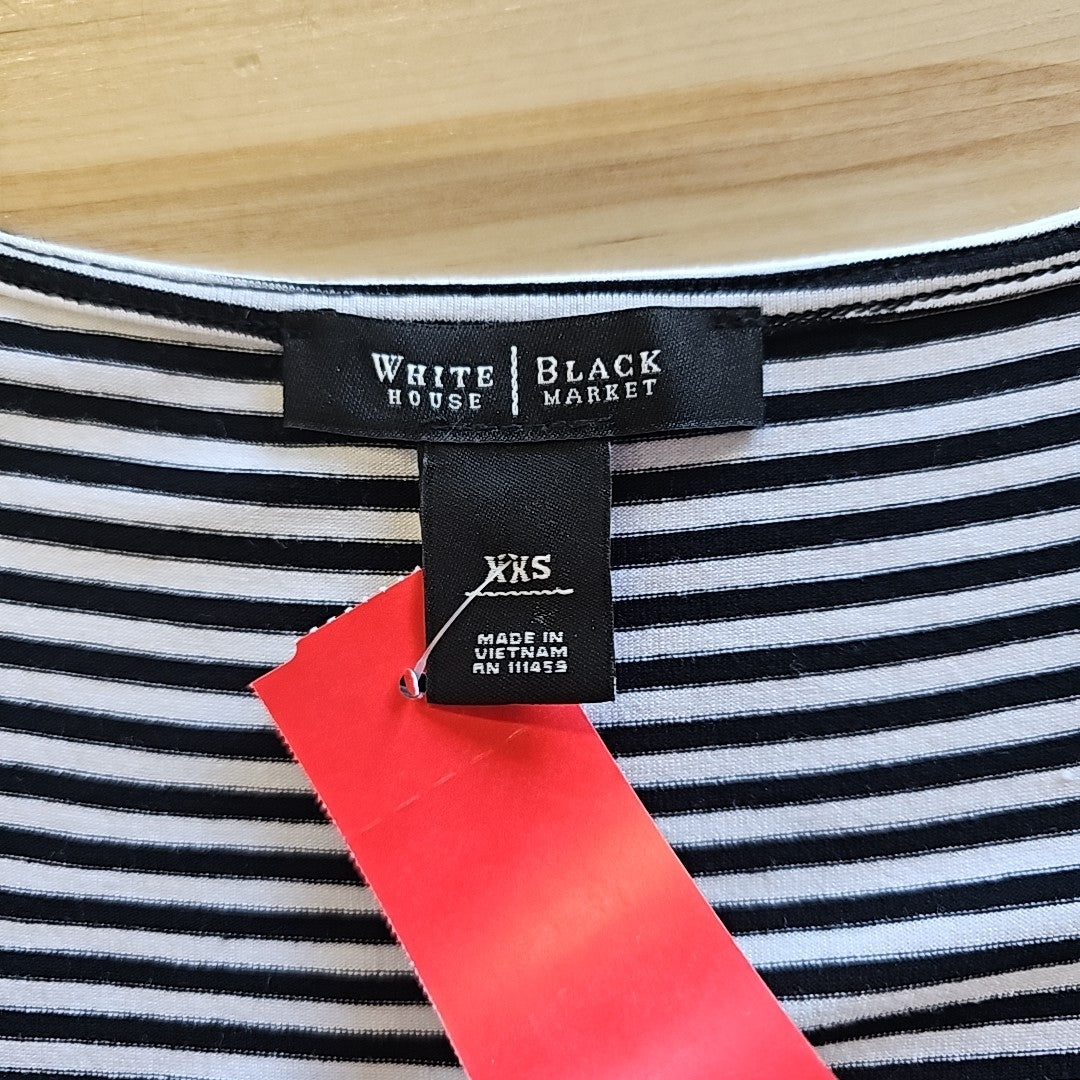 White House Black Market Size XXS Black/White Preloved Sleeveless