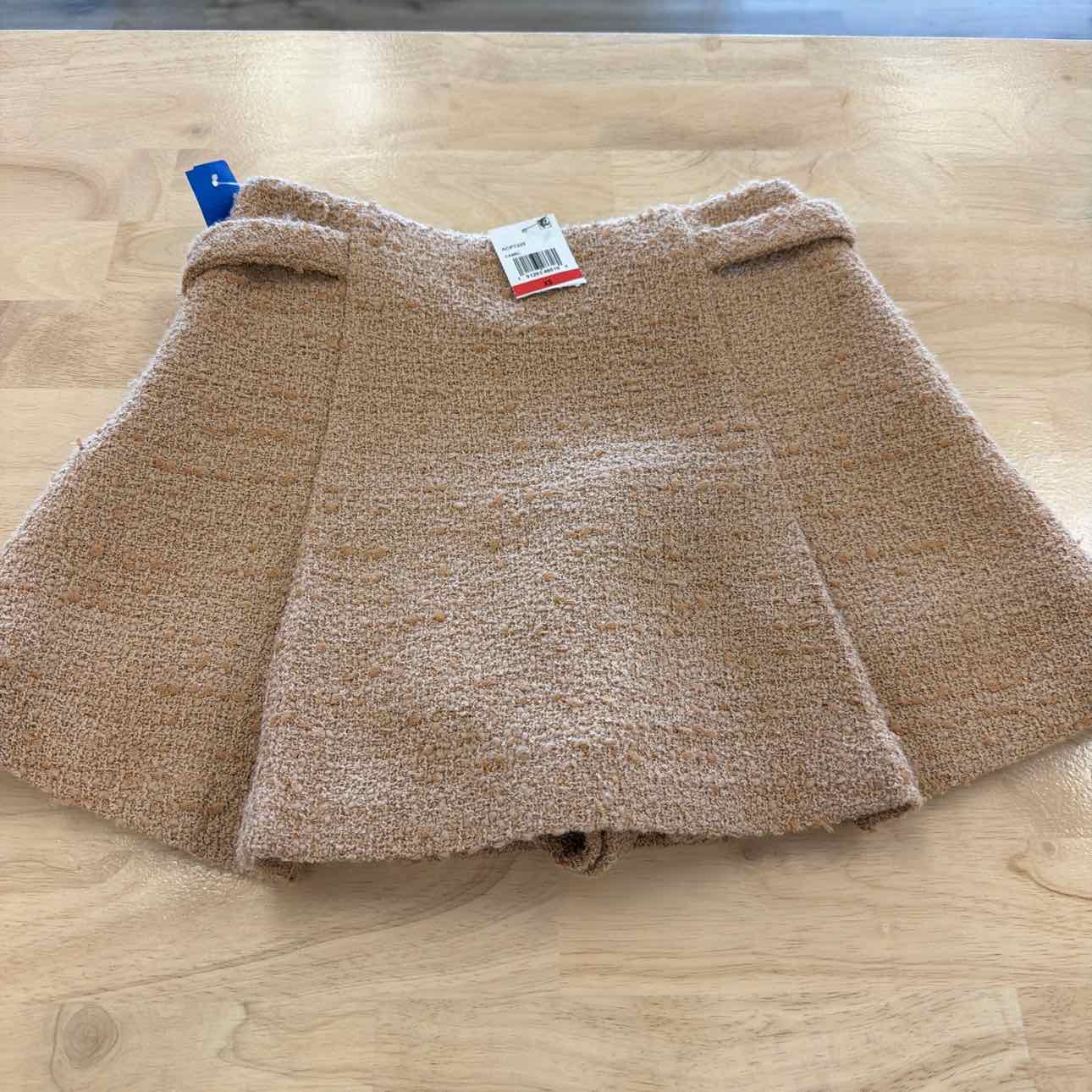 astr Size XS Tan New Skirt