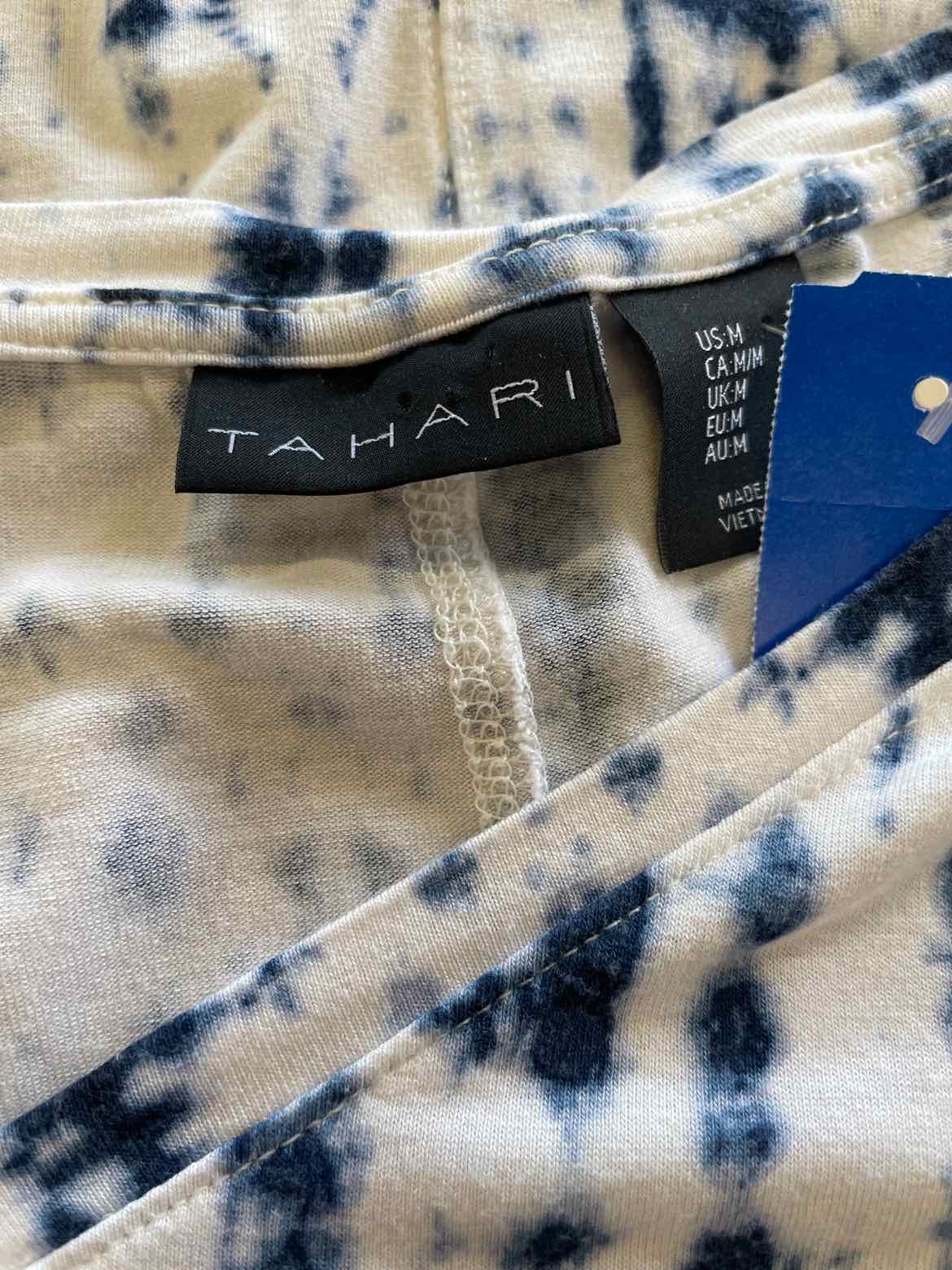 Tahari Size M White and Blue Blouse