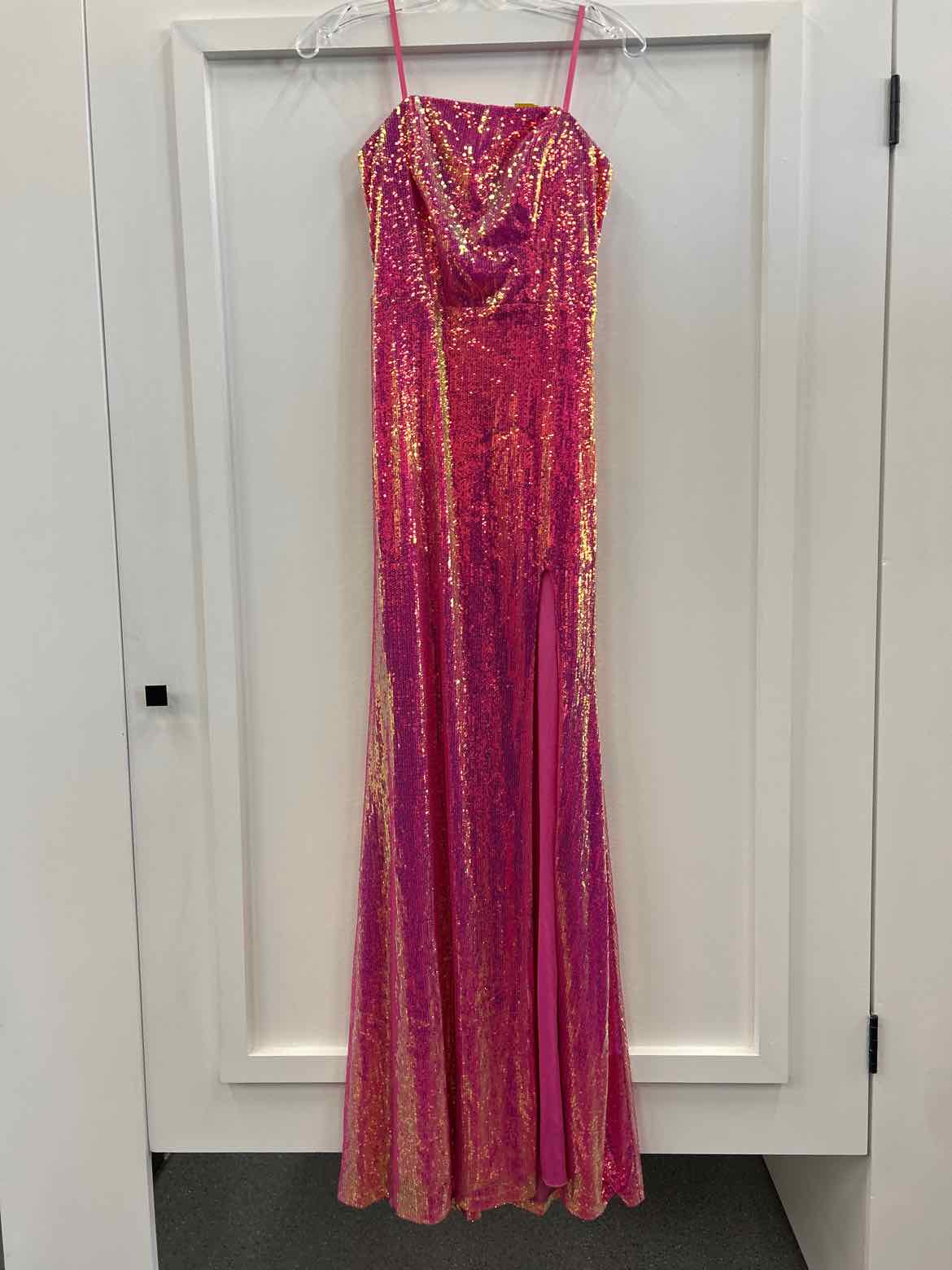 City Triangles Size 7 Pink Dress