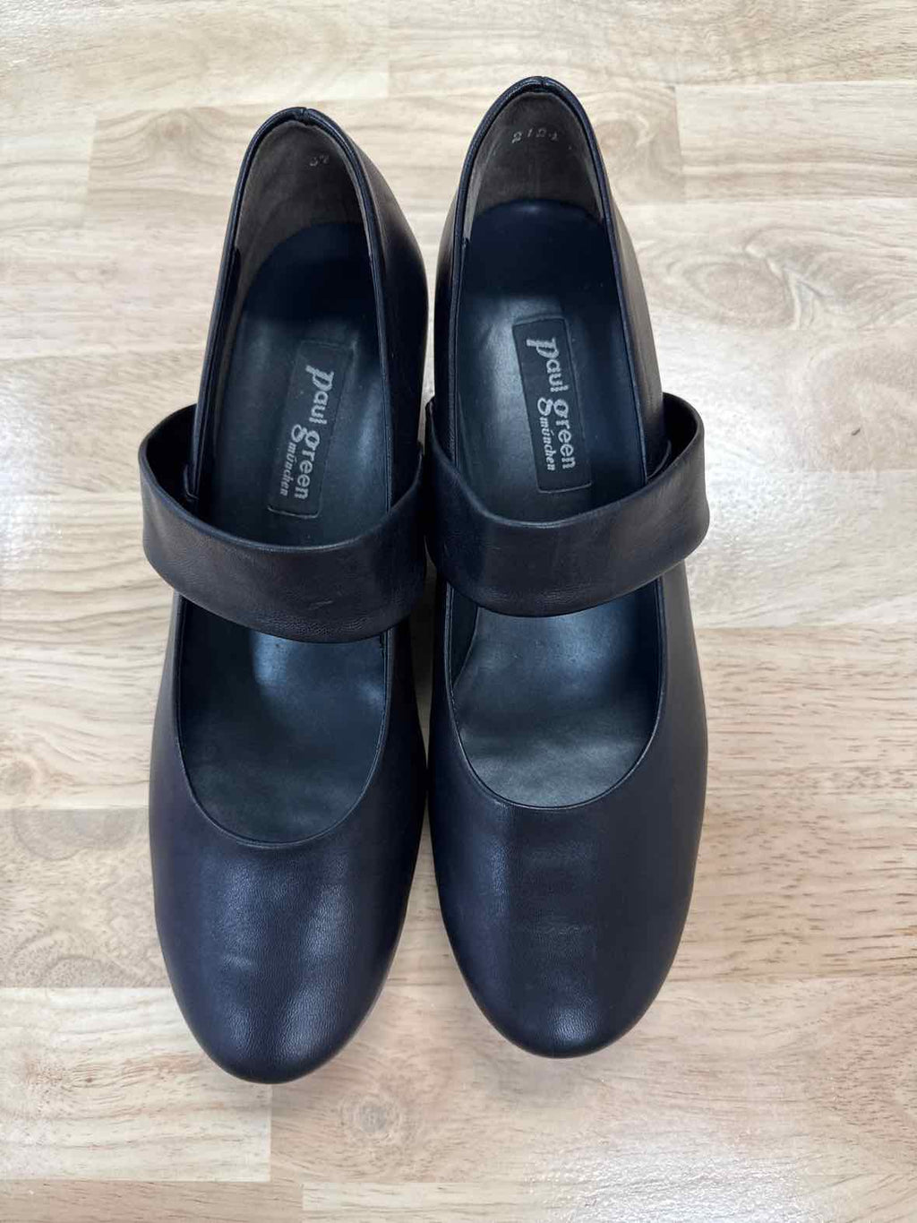 Paul Green Size 8.5 Black Leather Preloved Maryjane