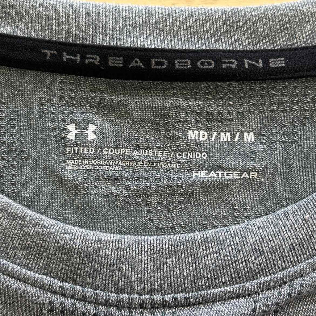Under Armour Size M Gray Preloved MENS Long Sleeve Shirt