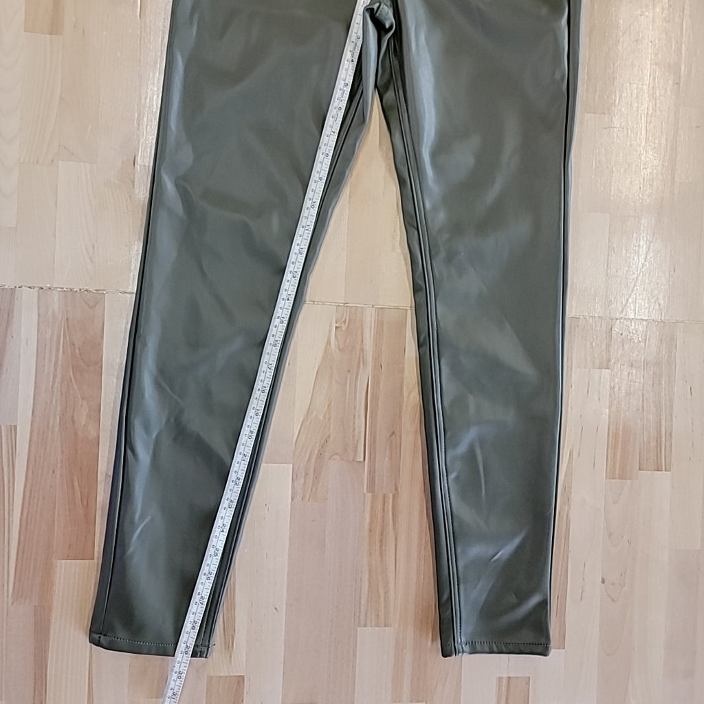 Tinseltown Size 5 Green Faux Leather Hi Rise Vintage Skinny Pants