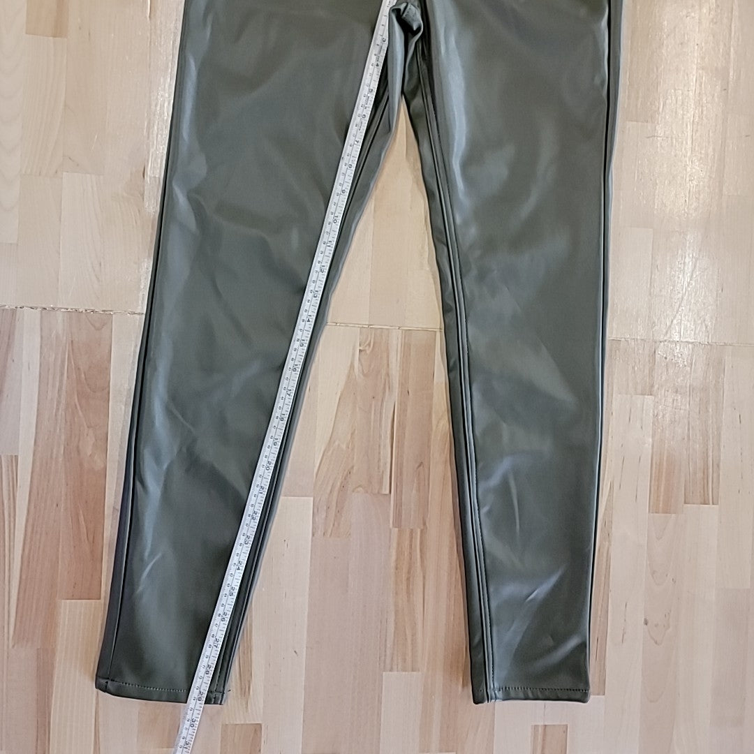 Tinseltown Size 5 Green Faux Leather Hi Rise Vintage Skinny Pants