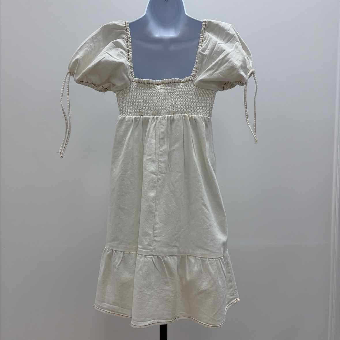 Planet Heart Size S  Juniors' Denim Puff-Sleeve Mini Dress - Off White Wash