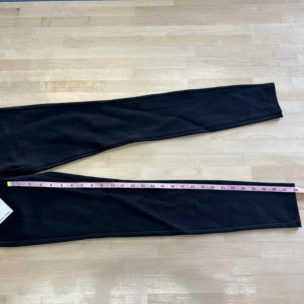 Celebrity Pink Juniors' Skinny Ponte Pants - Black