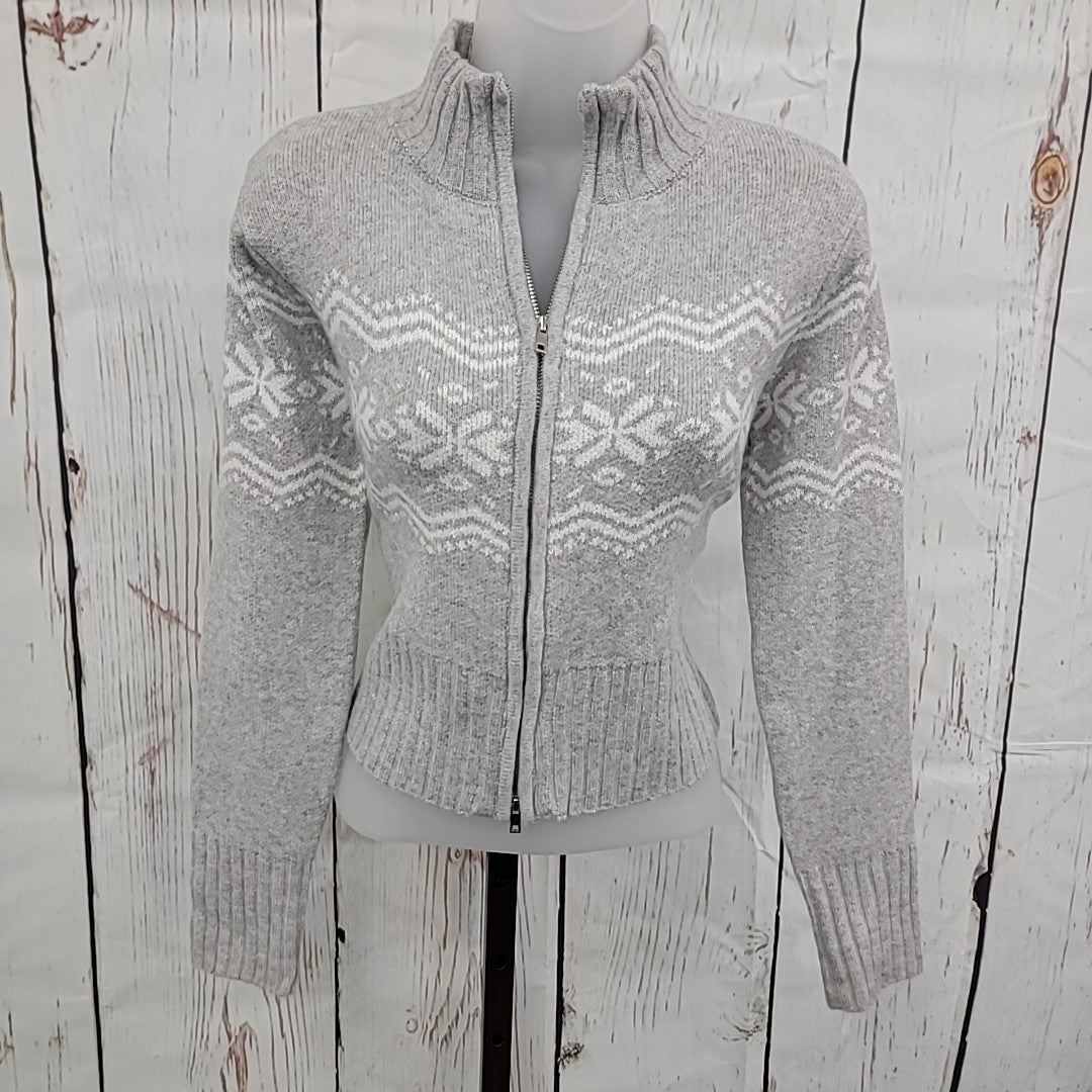 Planet Heart Size M Gray Sweater