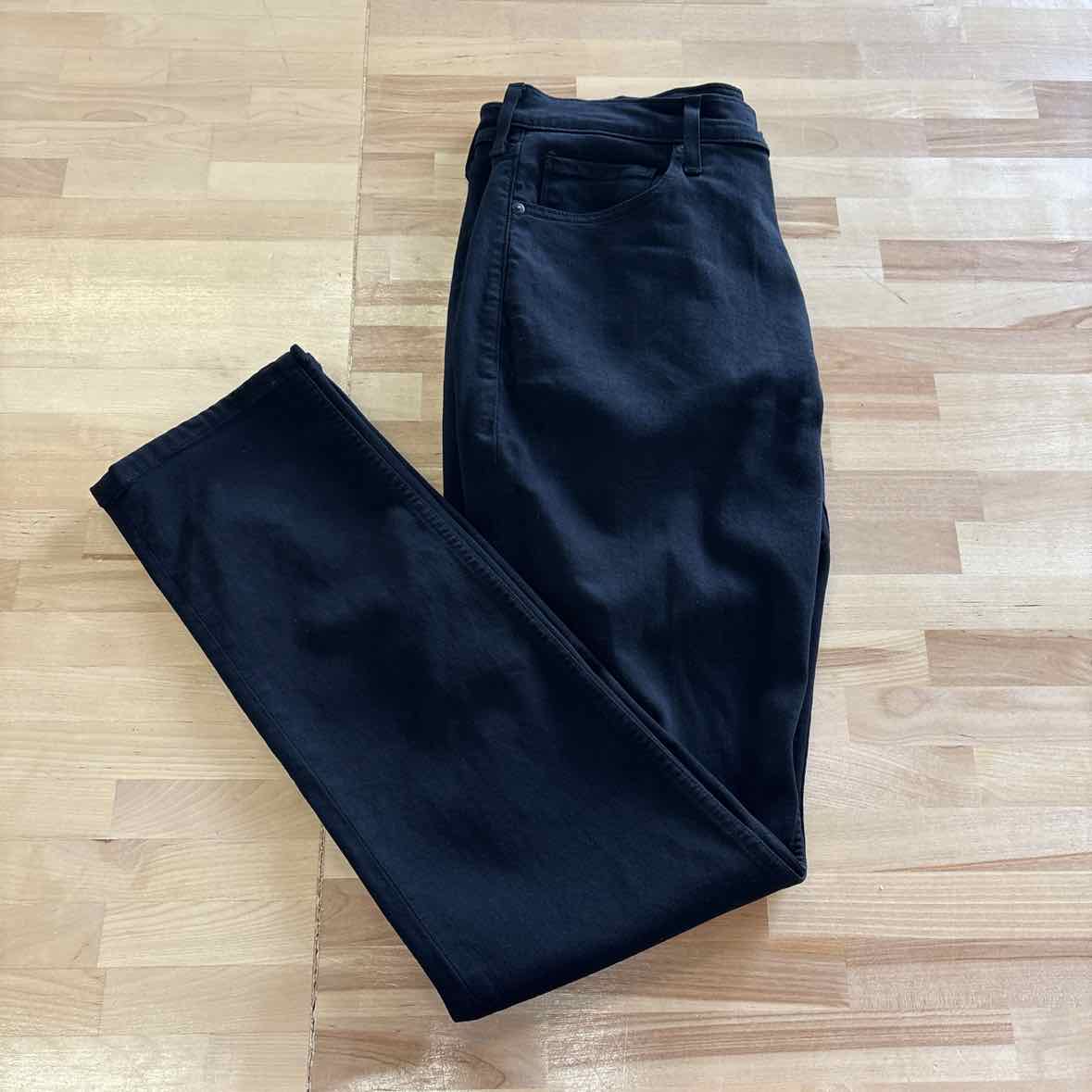 Paige Size 33 Black MENS Pants