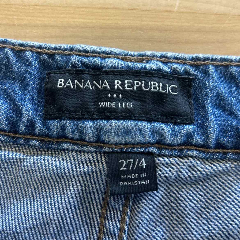 Banana Republic Size 4 Blue Denim Preloved Jeans